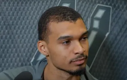 皇冠体育官网-文班谈哈珀:如果今天重新选秀,我相信我们依然会选他